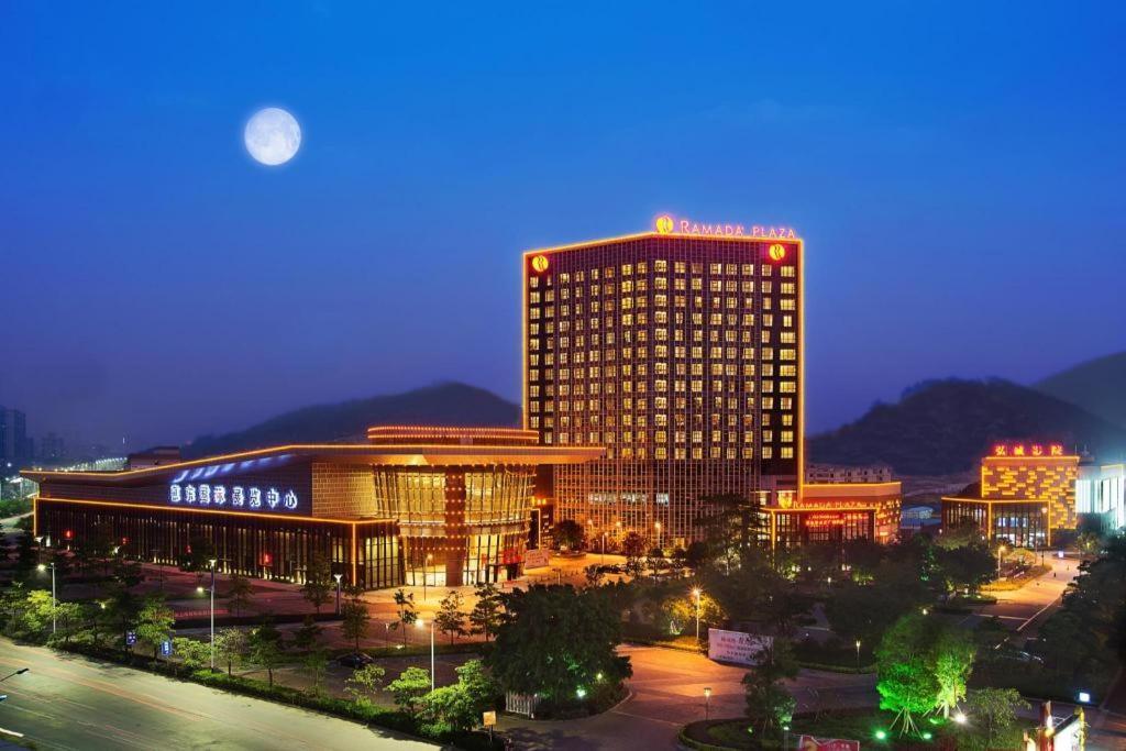 Ramada Plaza Huizhou East Hotel Extérieur photo