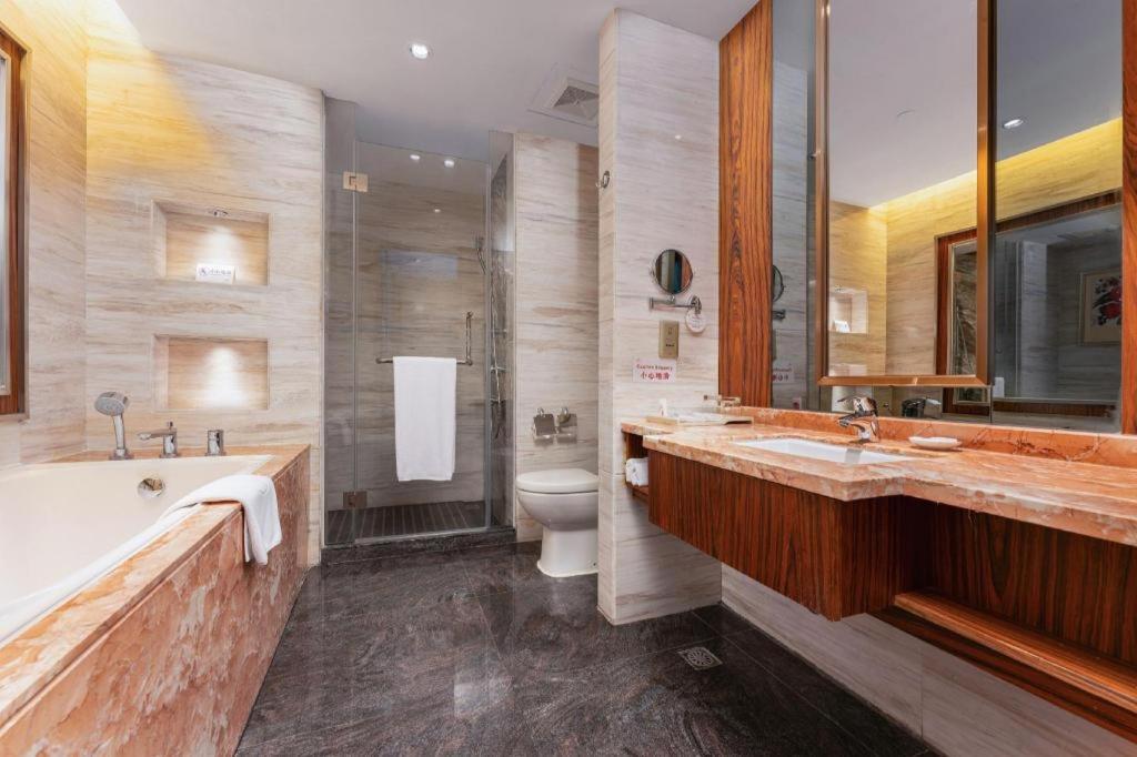 Ramada Plaza Huizhou East Hotel Extérieur photo