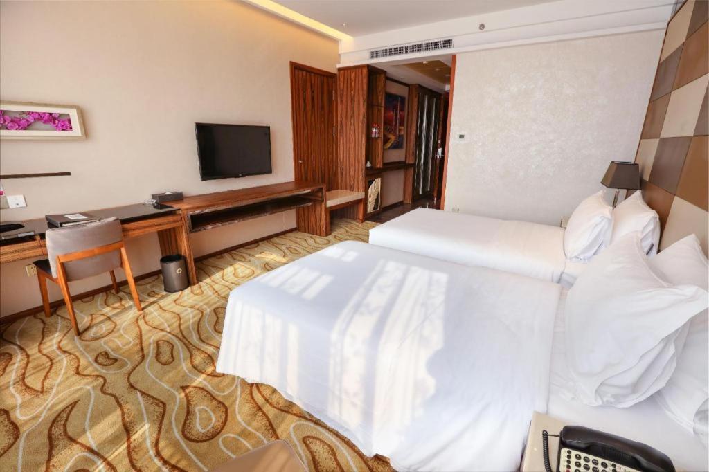 Ramada Plaza Huizhou East Hotel Extérieur photo